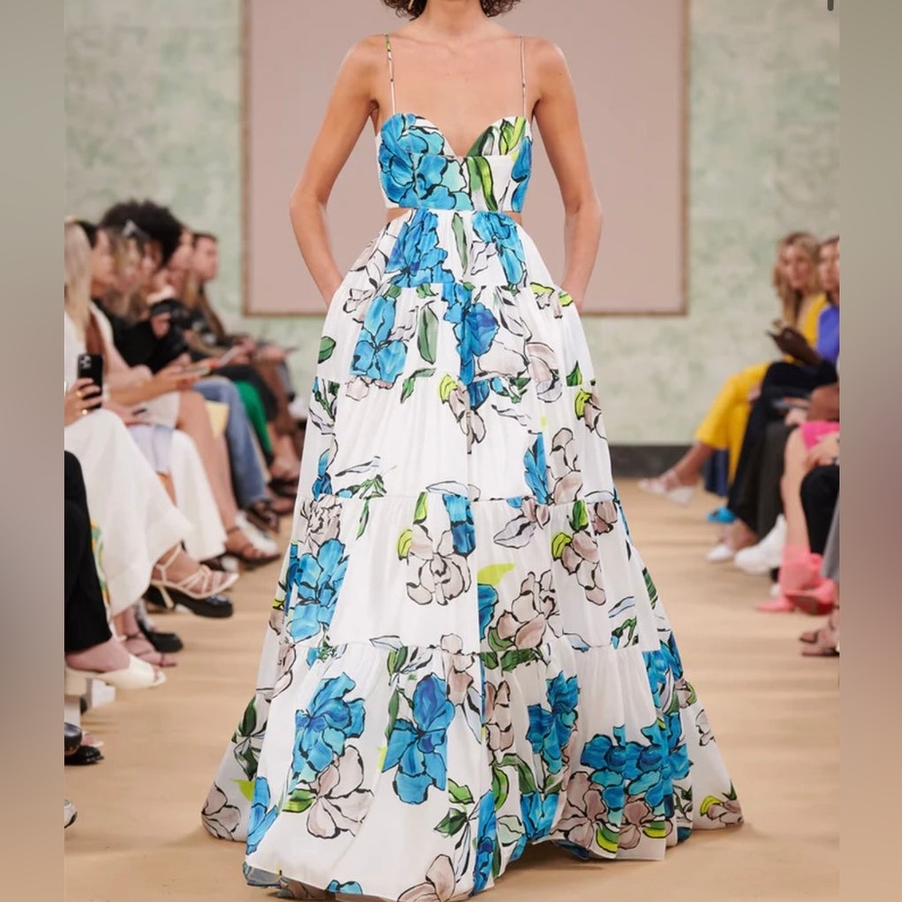 Beautiful Aje dress for wedding, Birthday,or any beautiful occasion.(firm price)